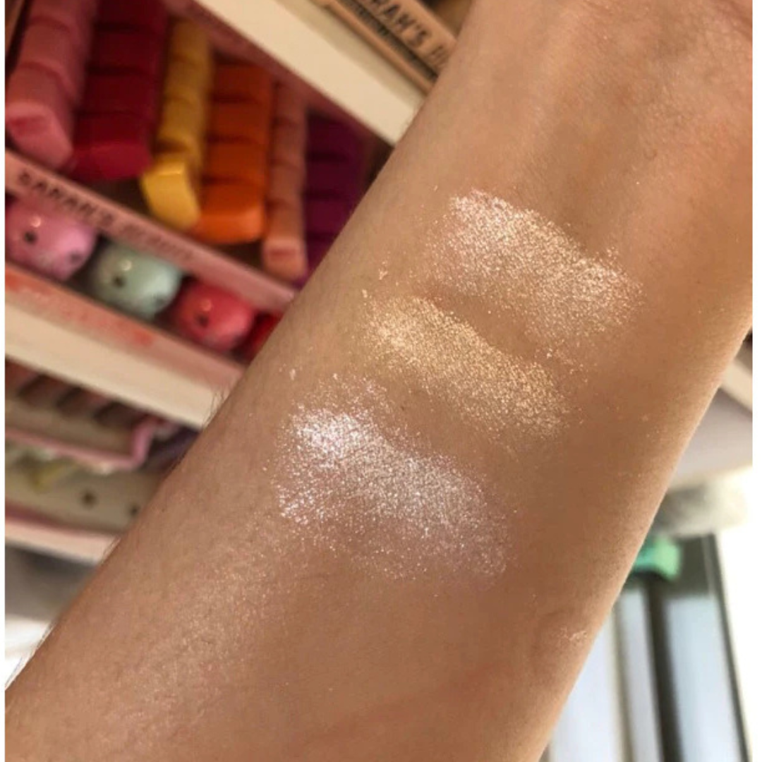 Pó Iluminador Glossy com Espelho Sarah Beauty